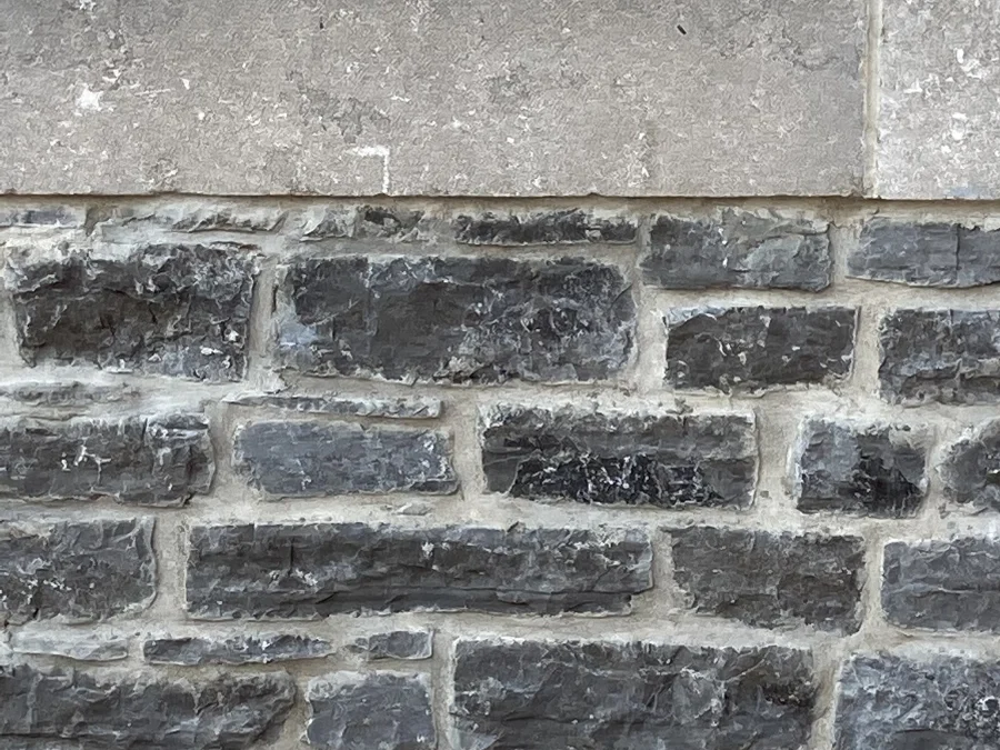 Réparation de fondations de pierres en moellons